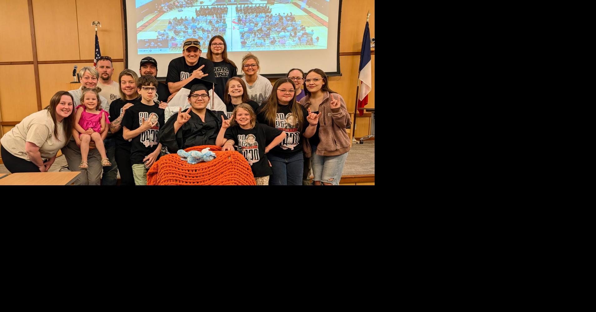 SH’s Harless recognized at graduation | News | timescitizen.com