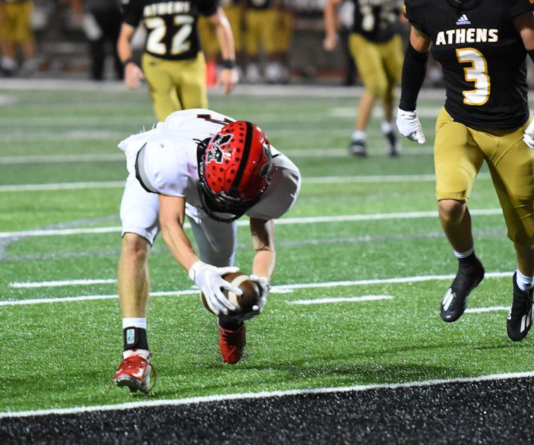 TimesDaily.com - Owens' TD spurt carries Muscle Shoals over Athens image