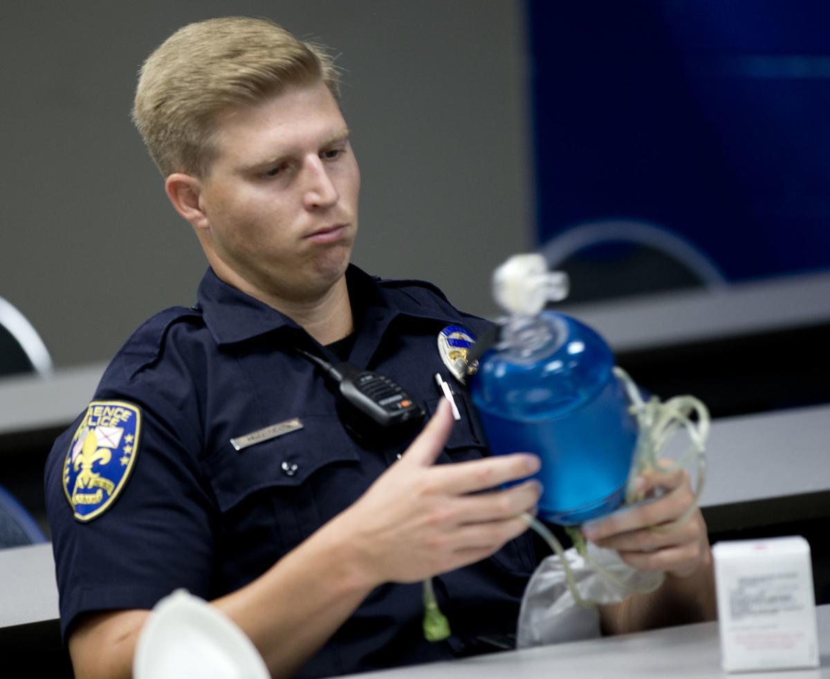 New Florence police officers undergo NARCAN training Gallery