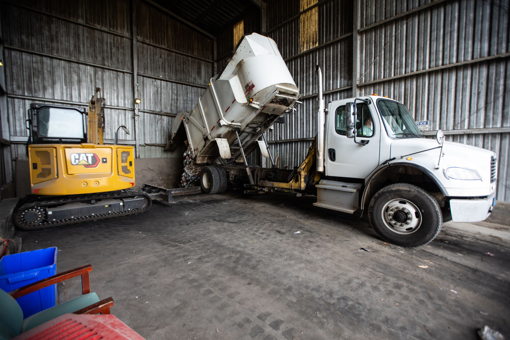 Sheffield mayor pitches compactors to save money - Vimarsana News