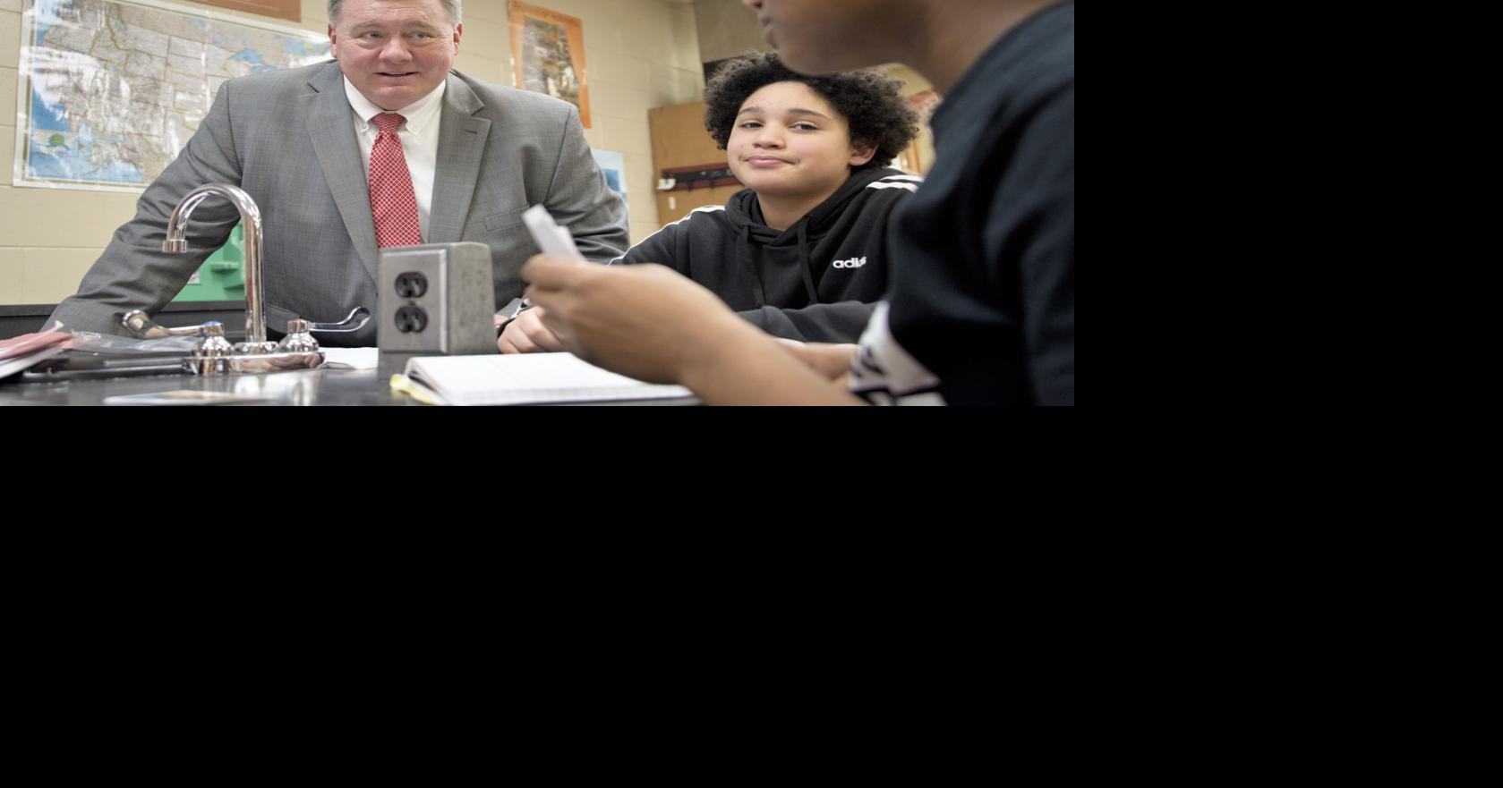 Lindsey to retire from superintendent's post | Local News | timesdaily.com