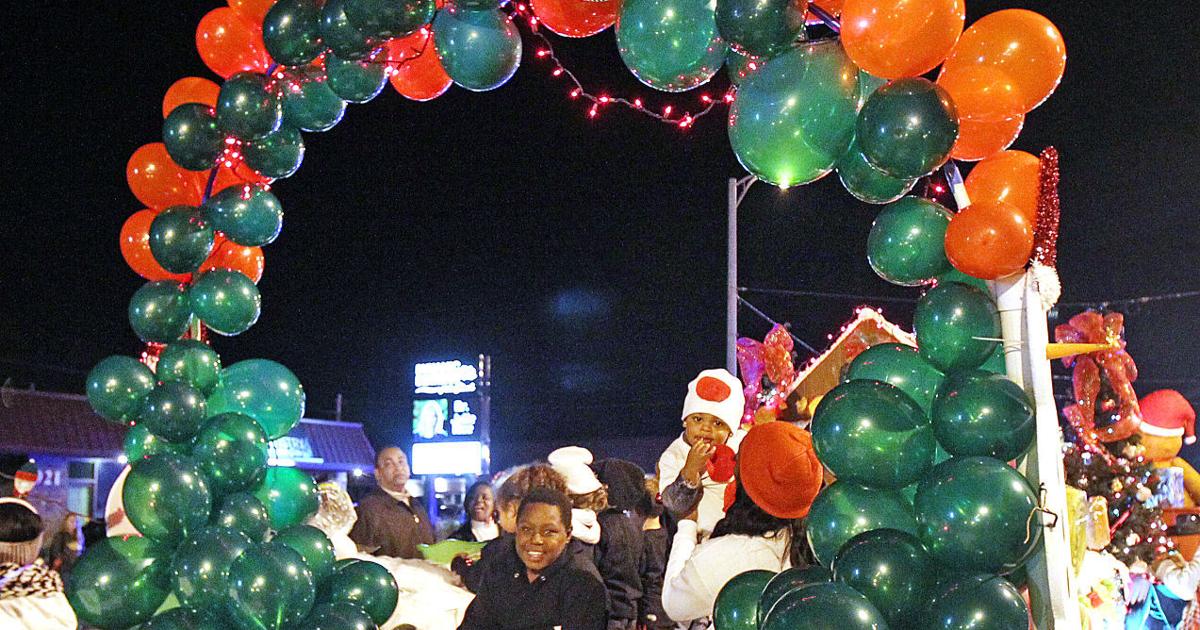Muscle Shoals Christmas parade tonight Local News