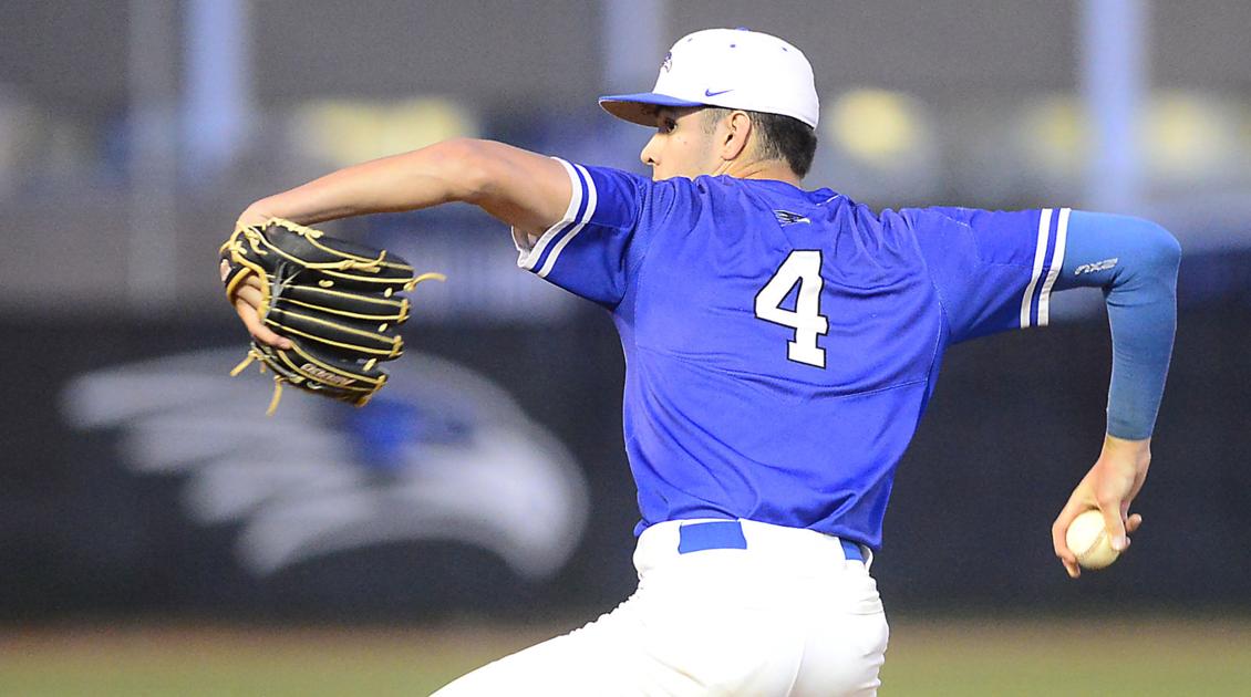 TimesDaily.com - Florence travels to Hoover for 7A semifinal showdown image
