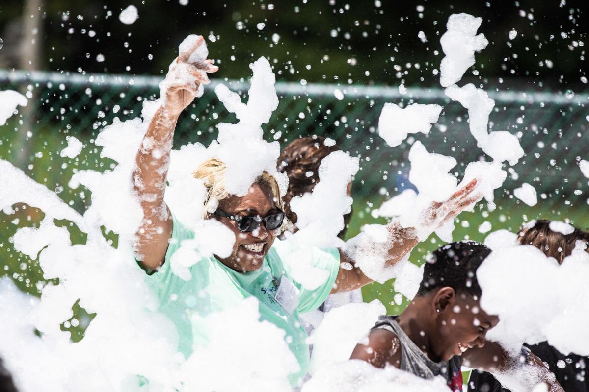 F210722 BUBBLE PARTY