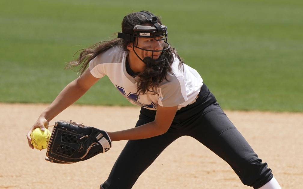TimesDaily.com - After rough state start, Mars Hill survives image