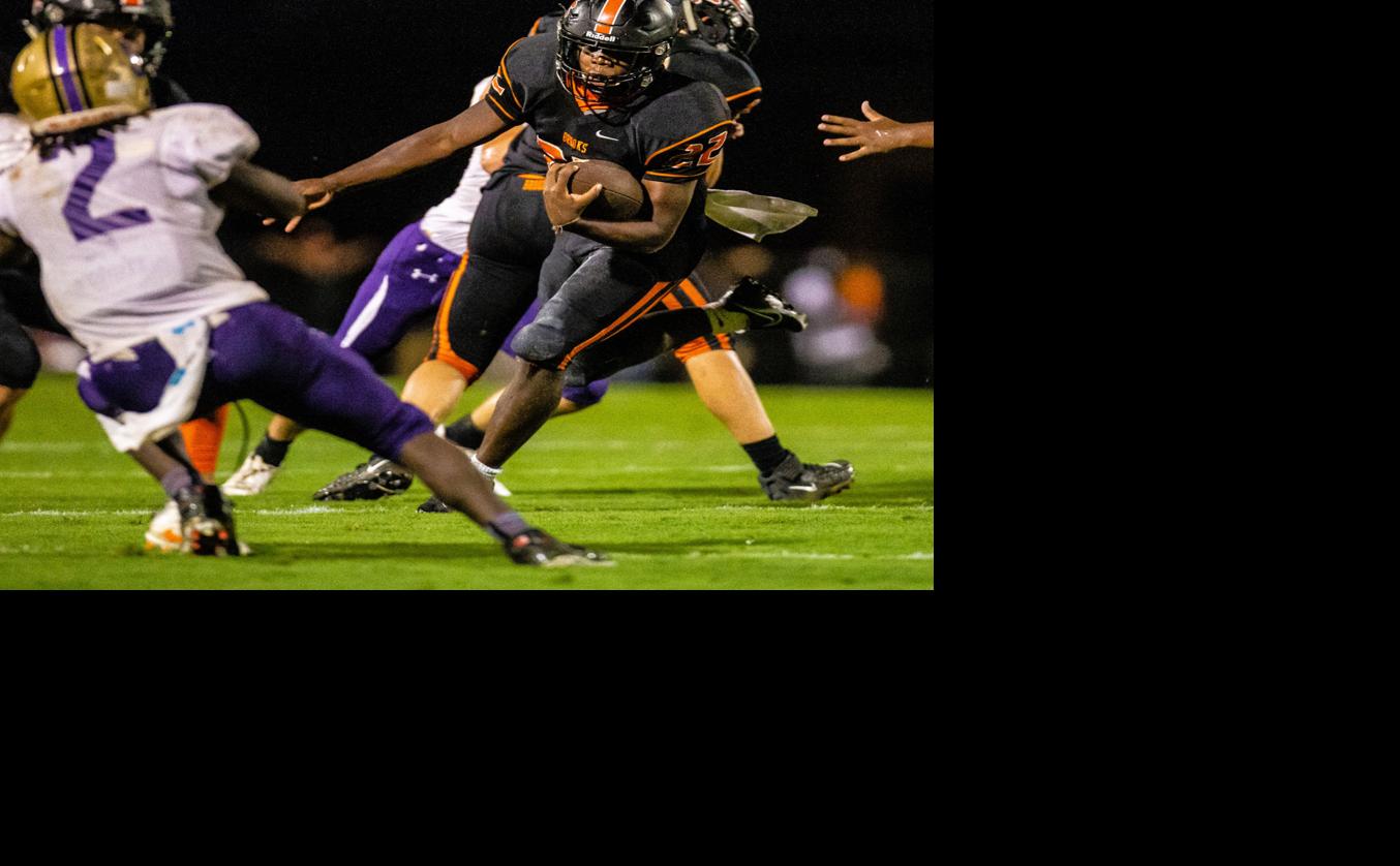 TimesDaily.com - Big night for Fields, running game gets Brooks offense back on track image