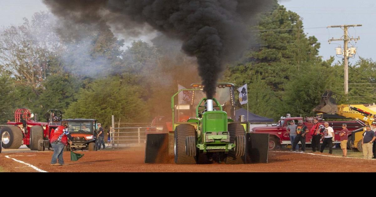 Lexington tractor pull returns next weekend Local News