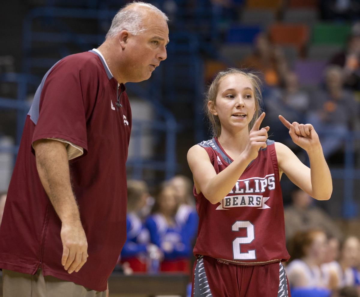 Scott Veal Leaving Phillips Basketball To Coach At Marion County