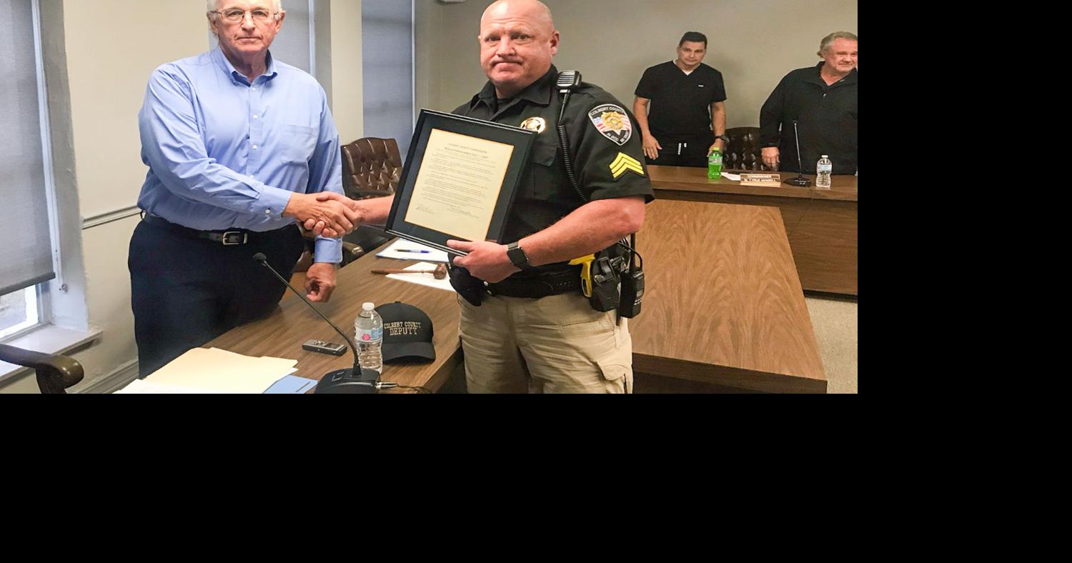Colbert County Commission honors deputy involved in Martin apprehension