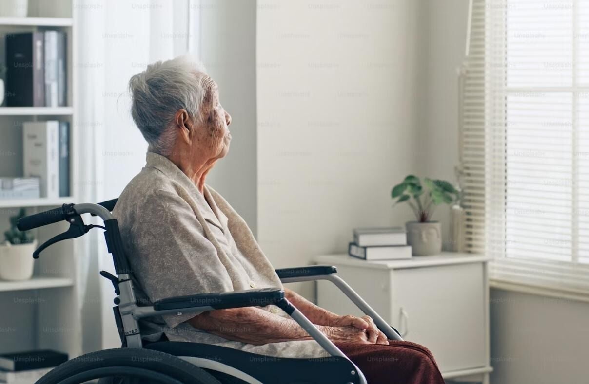 recognizing-the-warning-signs-of-elder-abuse-sponsored-content