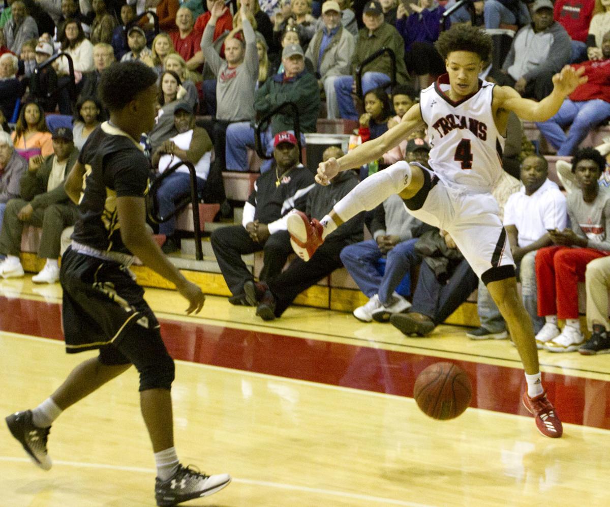 High School Basketball Season Saver Vandiver S 3 Pointer Lifts