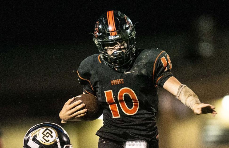 TimesDaily.com - Big plays help carry Brooks past Colbert County on rainy night image