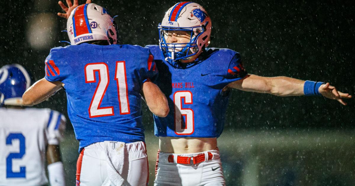 TimesDaily.com - Owens, Mars Hill defense shine bright image