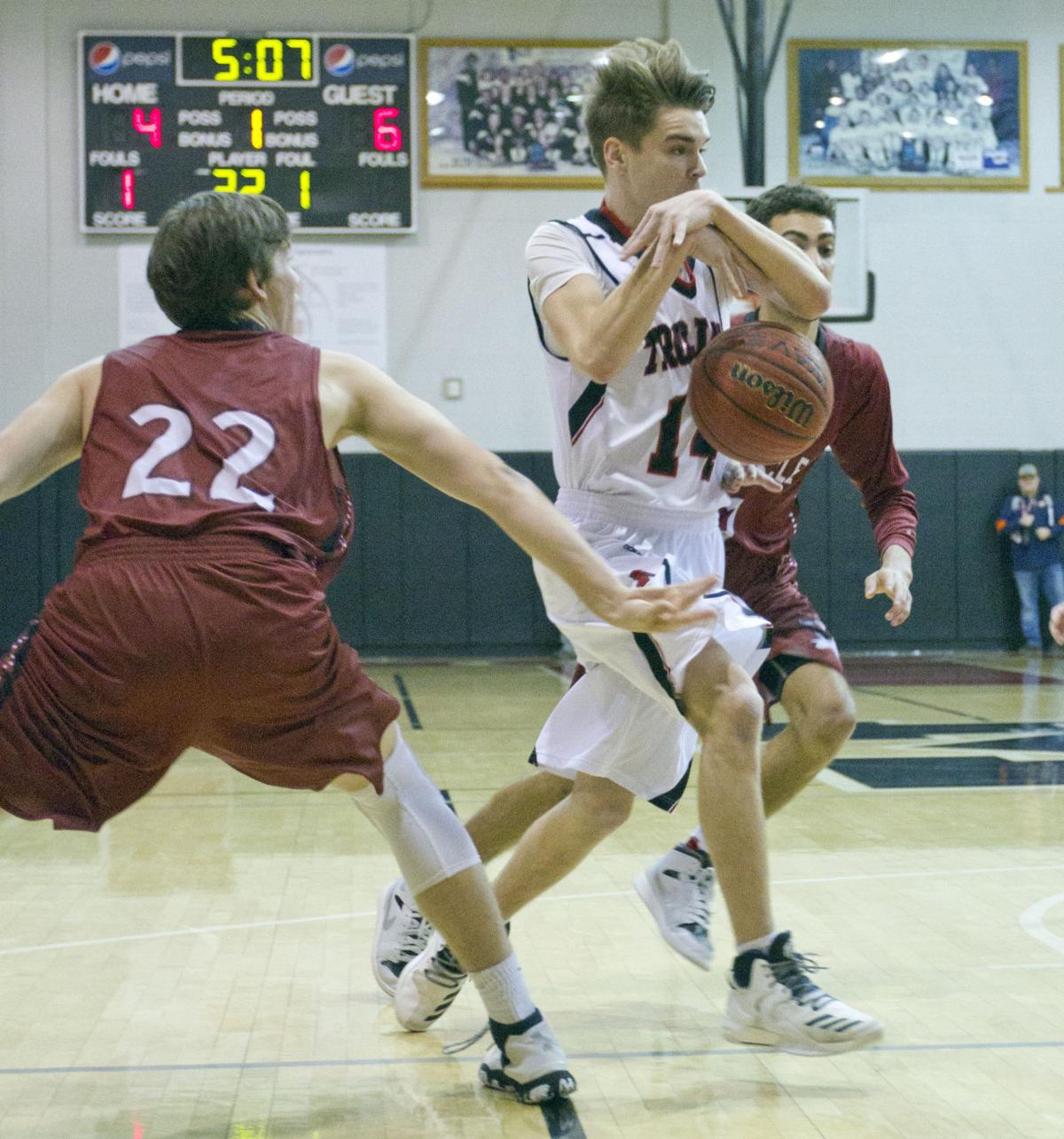 Muscle Shoals Boys Beat Hartselle In Thrilling Sub Regional High