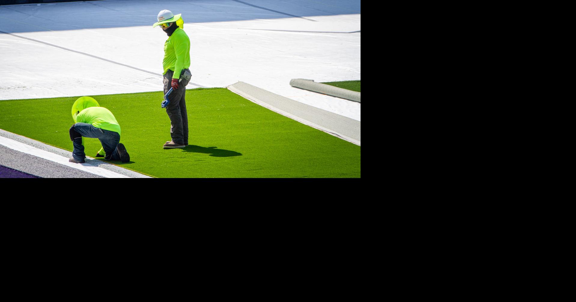 Laying turf begins in UNA stadium