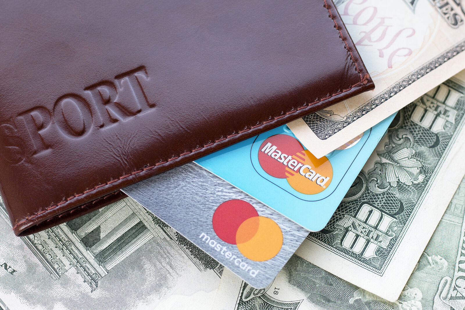 How credit cards can help you cope with travel troubles