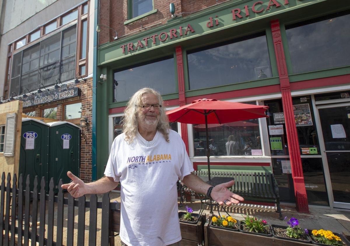 Ricatoni's adds take-out window to restaurant | News | timesdaily.com, image size:1200x846