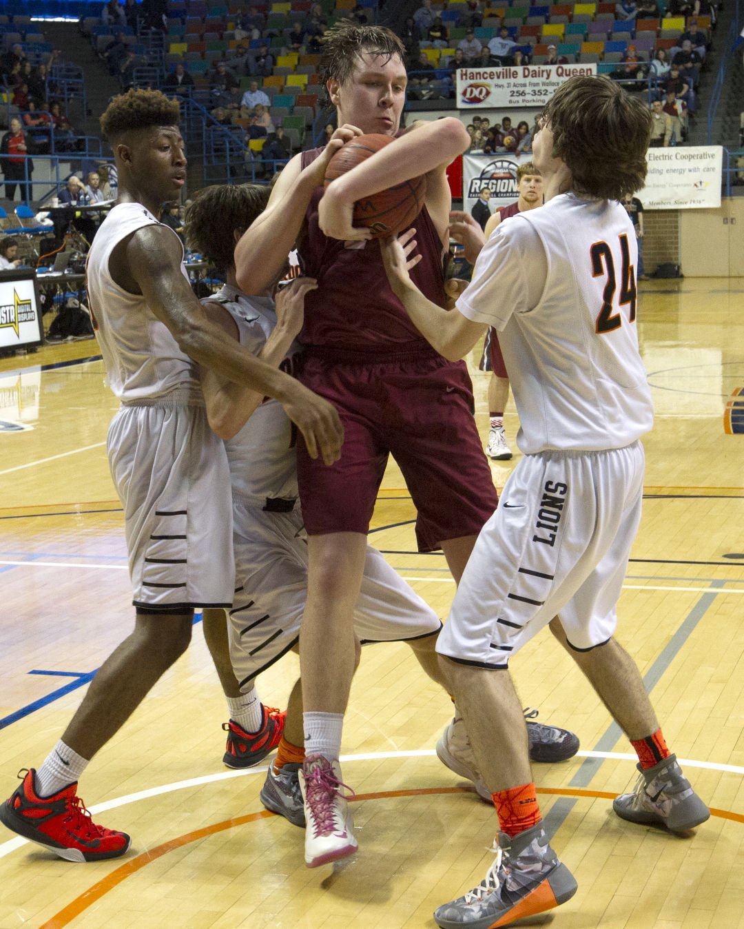 Brooks falls to Haleyville in 4A NW Regional | Gallery ...