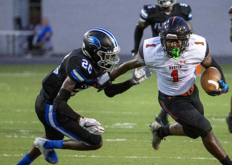TimesDaily.com - Prep notebook: Florence's Jahlil Hurley racking up football scholarship offers image