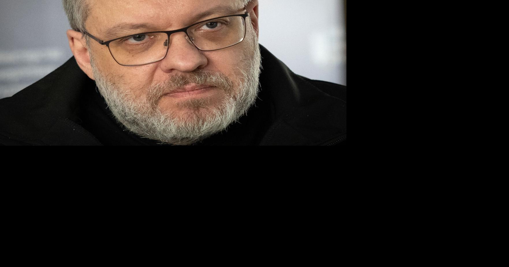 Top Ukrainian ministers submit their resignations