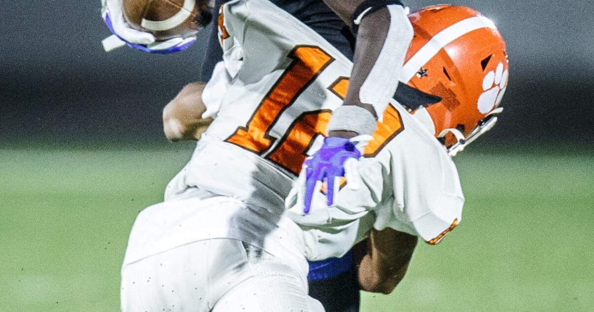 TimesDaily.com - Florence riding hot streak into playoffs image