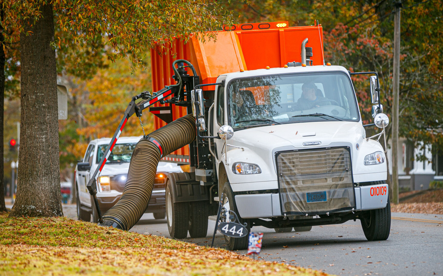 Leaf Collection Will Continue Into 2024 Local News Timesdaily Com   65582a5a6ff8a.image 