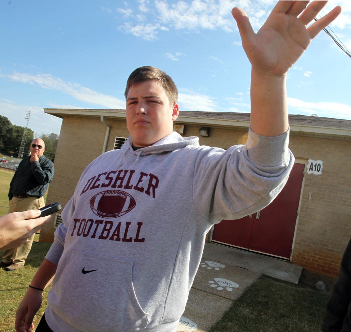 Deshler Football Players Gallery