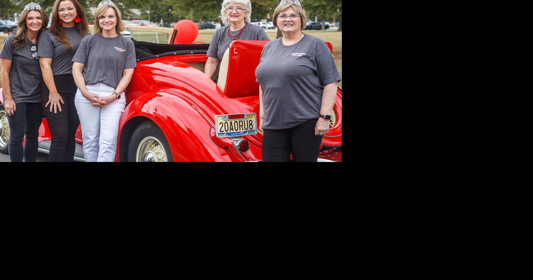 Muscle Shoals High honors past queens Education