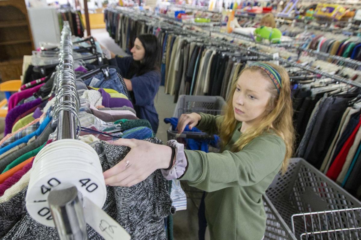 Mars Hill Bible School Students Perform A Day Of Service Around The Shoals Gallery mars-hill-bible-school-students-perform-a-day-of-service-around-the-shoals-gallery