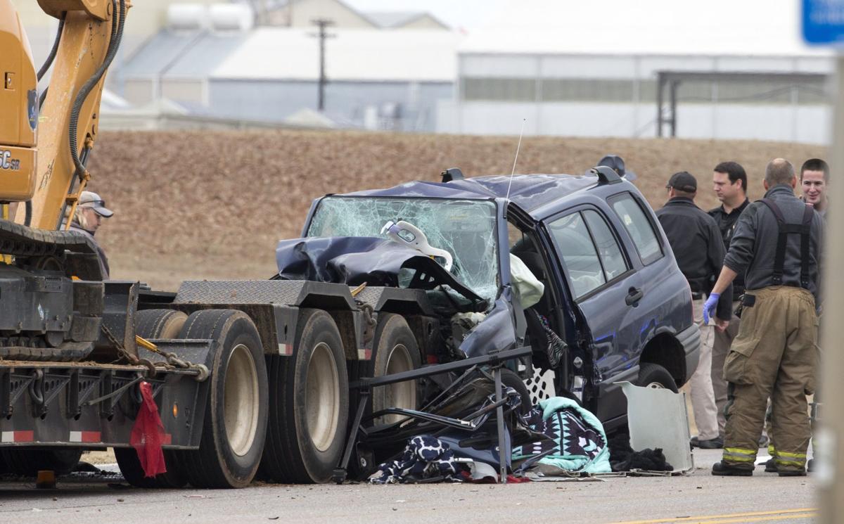 One killed, one injured in Muscle Shoals wreck Local News