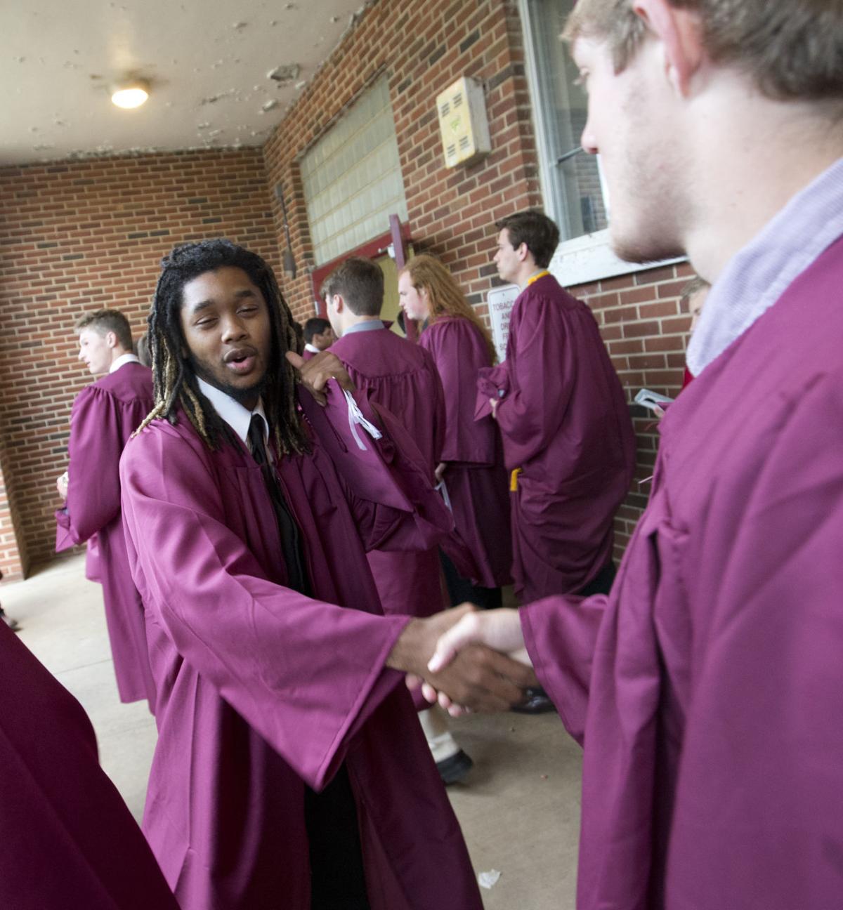 Deshler High School 2018 Graduation Gallery