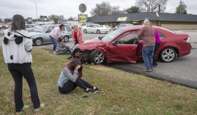 2 Car Wreck Injures 1 News Timesdaily Com