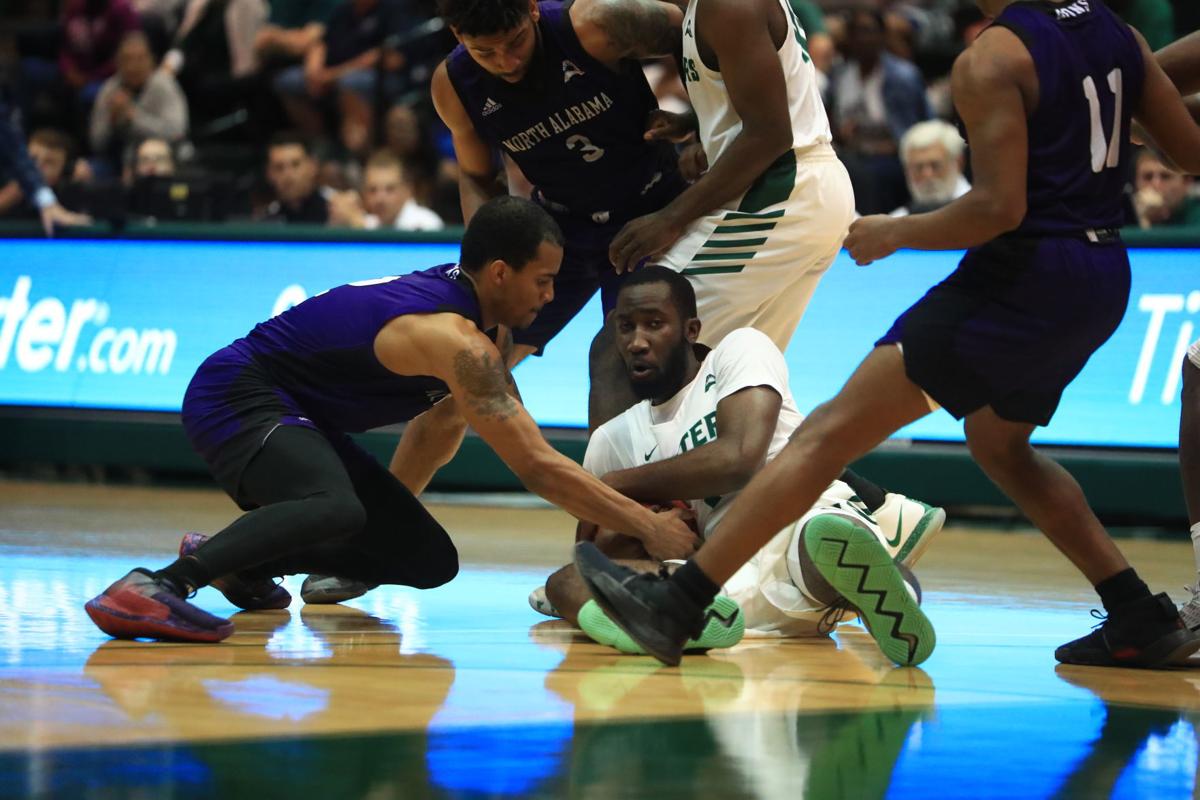 Stetson 82 Una Men 72 Stetson Eliminates Lions From Asun Tourney