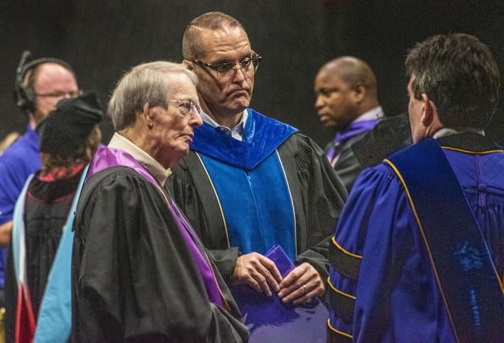 220730 UNA SUMMER 2022 COMMENCEMENT-2