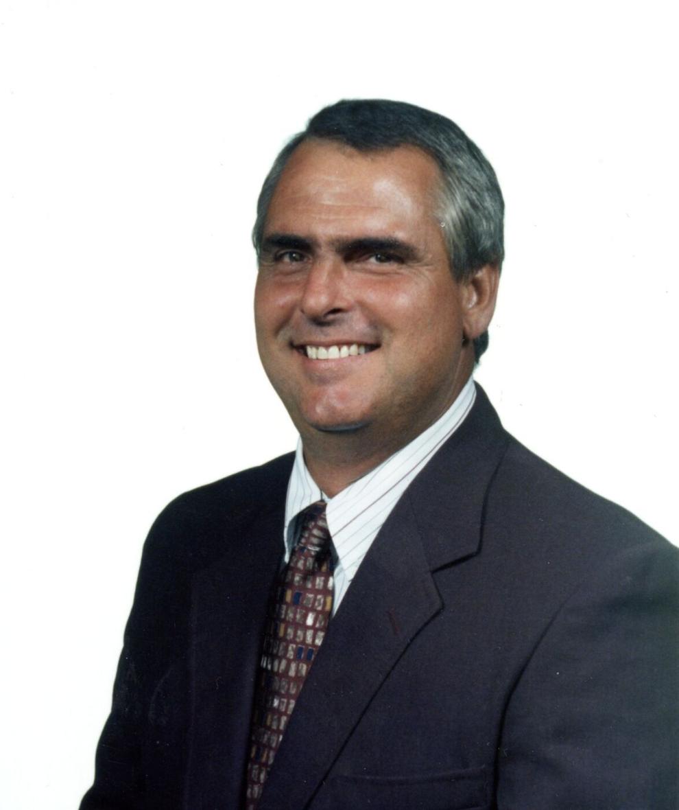 Victor Michael McIver Obituaries