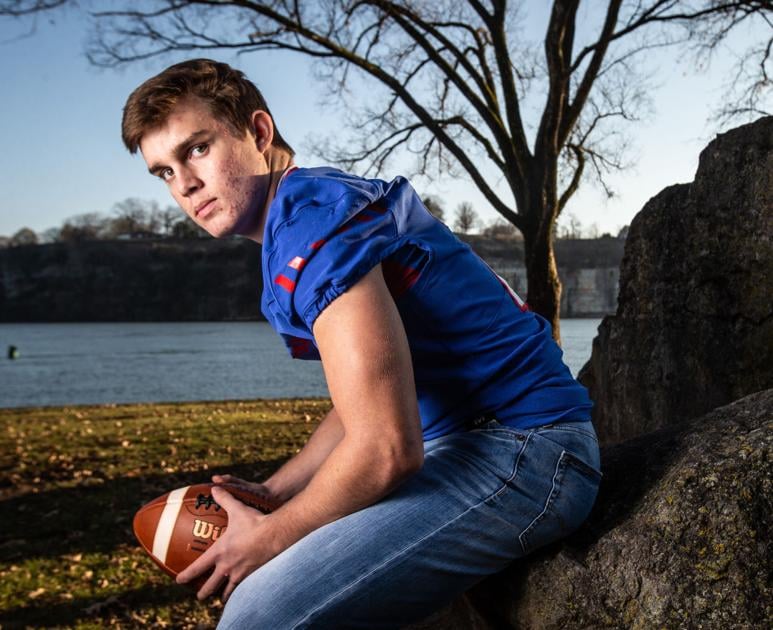 TimesDaily.com - Class 1A-3A All-Area Football: Peyton Higgins helped Mars Hill stay on top image