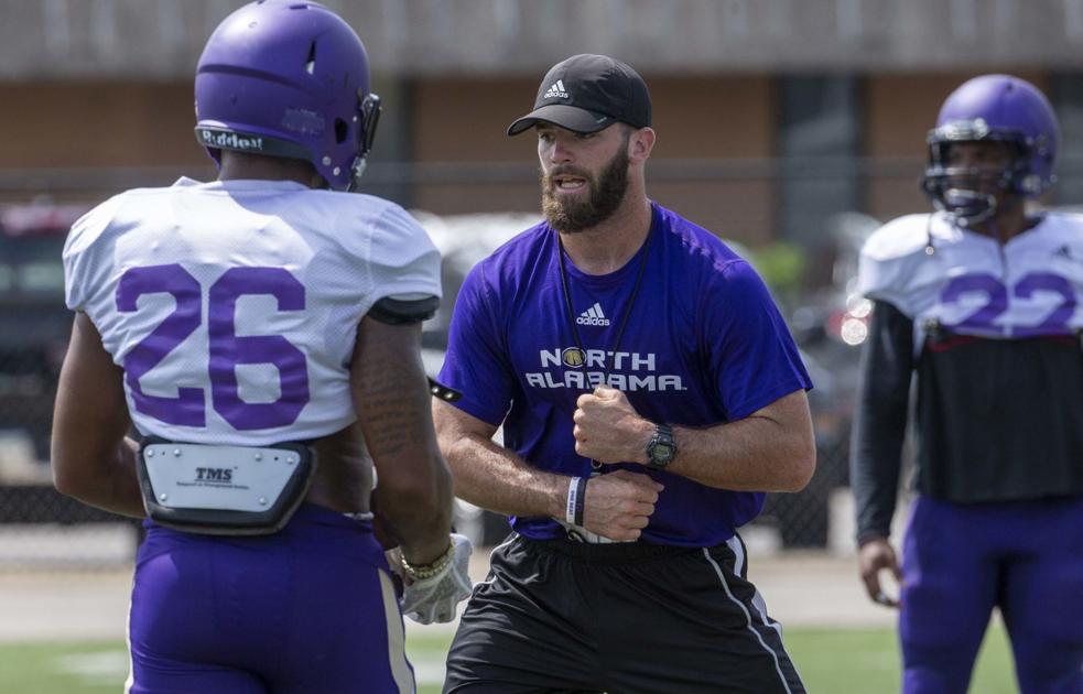 Una Football Players Coaches Understand History Behind Matchup
