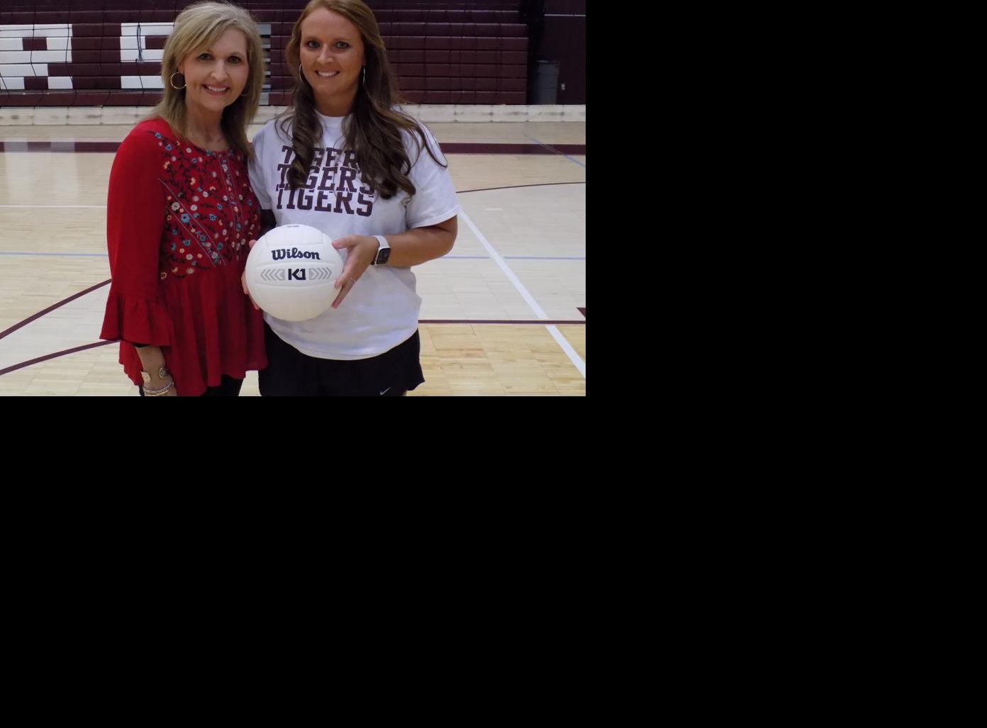 TimesDaily.com - Lauderdale County's trip to state tournament special for team, coach and family image