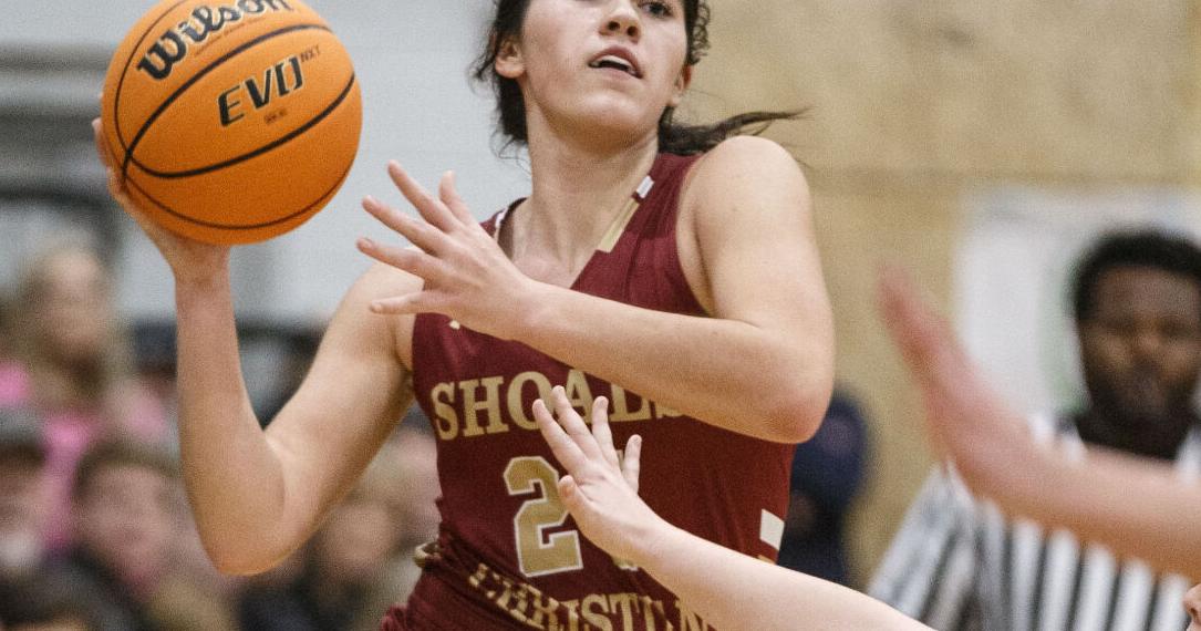 TimesDaily.com - Tuesday's roundup | Davis fuels Shoals Christian; Russellville unbeaten image
