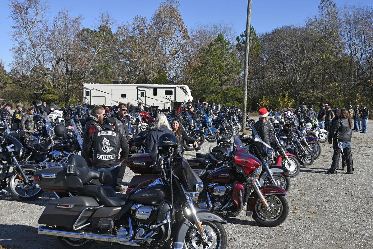25 Southern Saints Motorcycle Club SariSugia