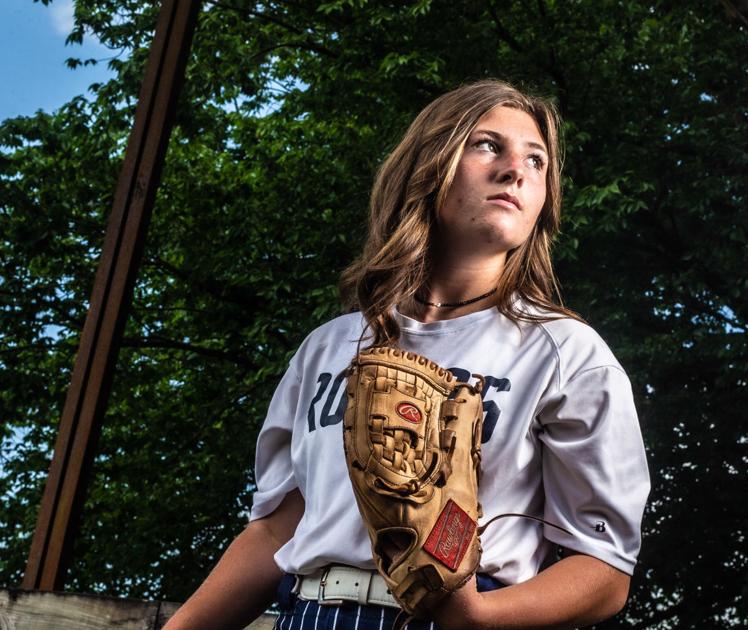 TimesDaily.com - Pursuit of perfection: Rogers pitcher Hannah Price maintains high standard image