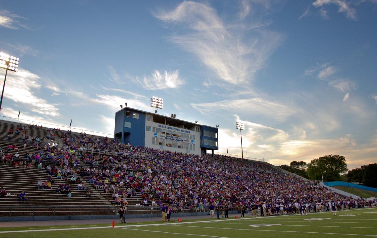 Kitts Facilities 'adequate' for Division I Education