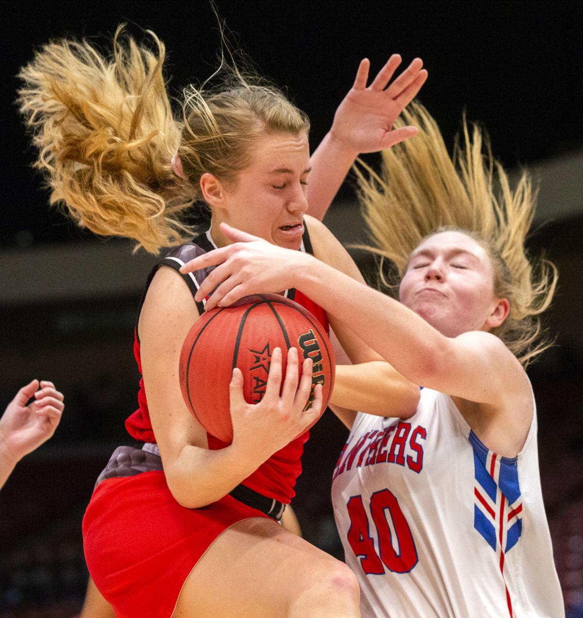Class 1a Girls Semifinal St Luke S Beats Mars Hill At The Buzzer