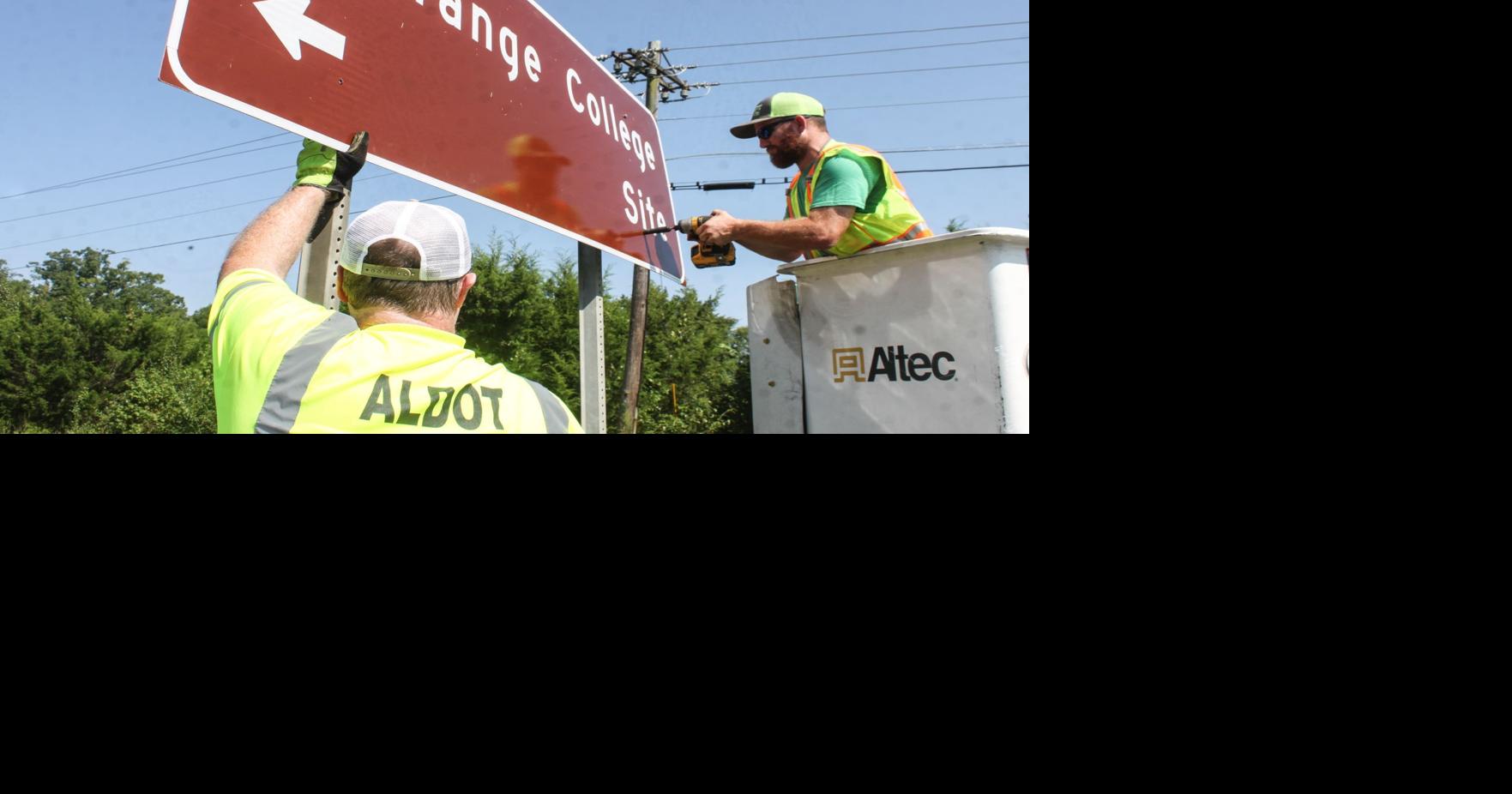 Grant helps LaGrange College site replace old signs Local News