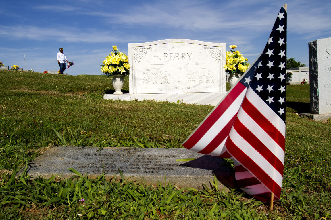 Flags for Fallen Veterans Gallery