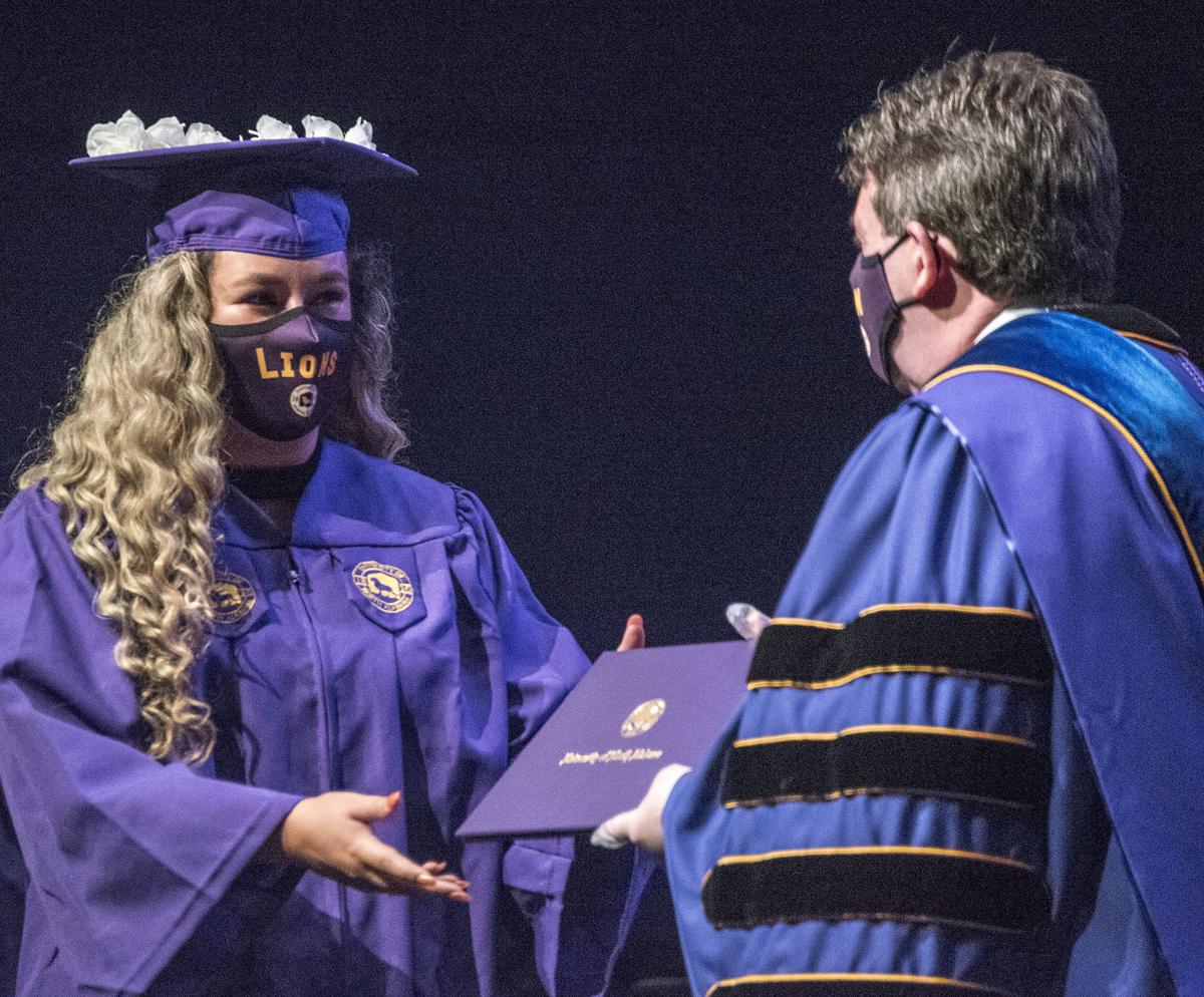 Pandemic Brings Unique Experience For Una Grads Local News