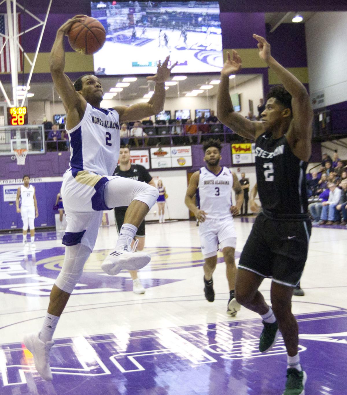 Una Men S Basketball North Alabama S Agnew Beats Buzzer Stetson