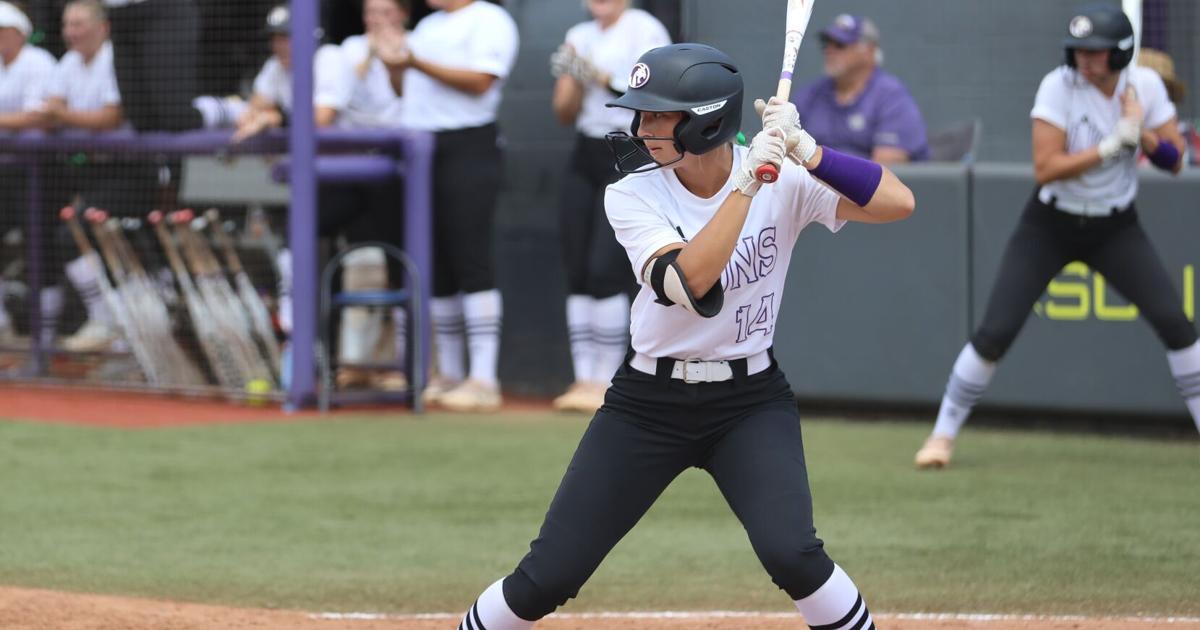 Graydo Bevis Bevis' single extends UNA's time at ASUN tournament | Sports ...