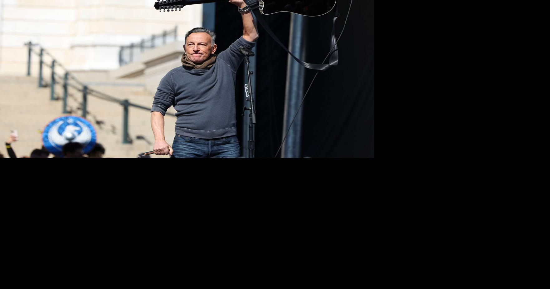 Springsteen brings 'Streets of Minneapolis' home to launch tour ...