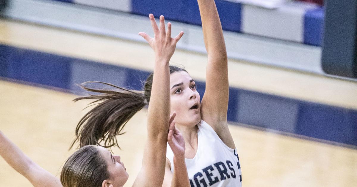 TimesDaily.com - Tuesday's prep roundup: Rogers reaches 20 wins image